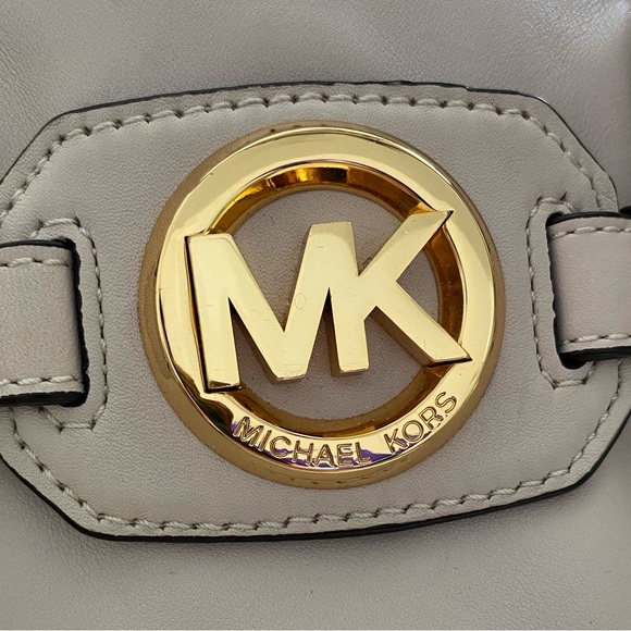 Michael Kors satchel bag - Picture 1 of 10